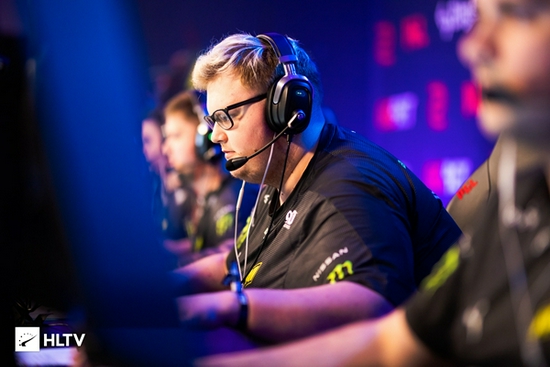 悼念首位LOL世界冠军上单的离世与传奇人生